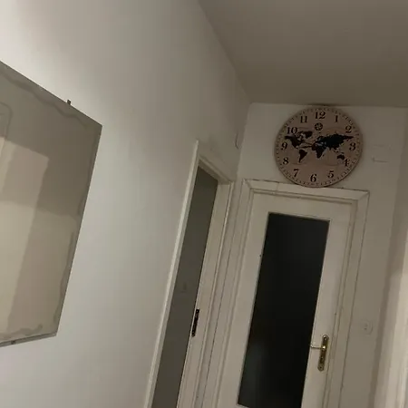 Sonia 招待所 罗马